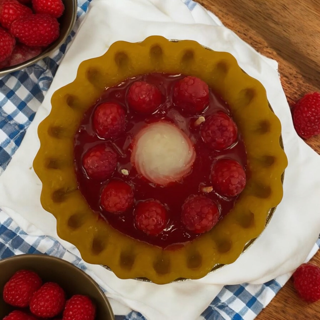 Raspberry Pie Candle-Dessert