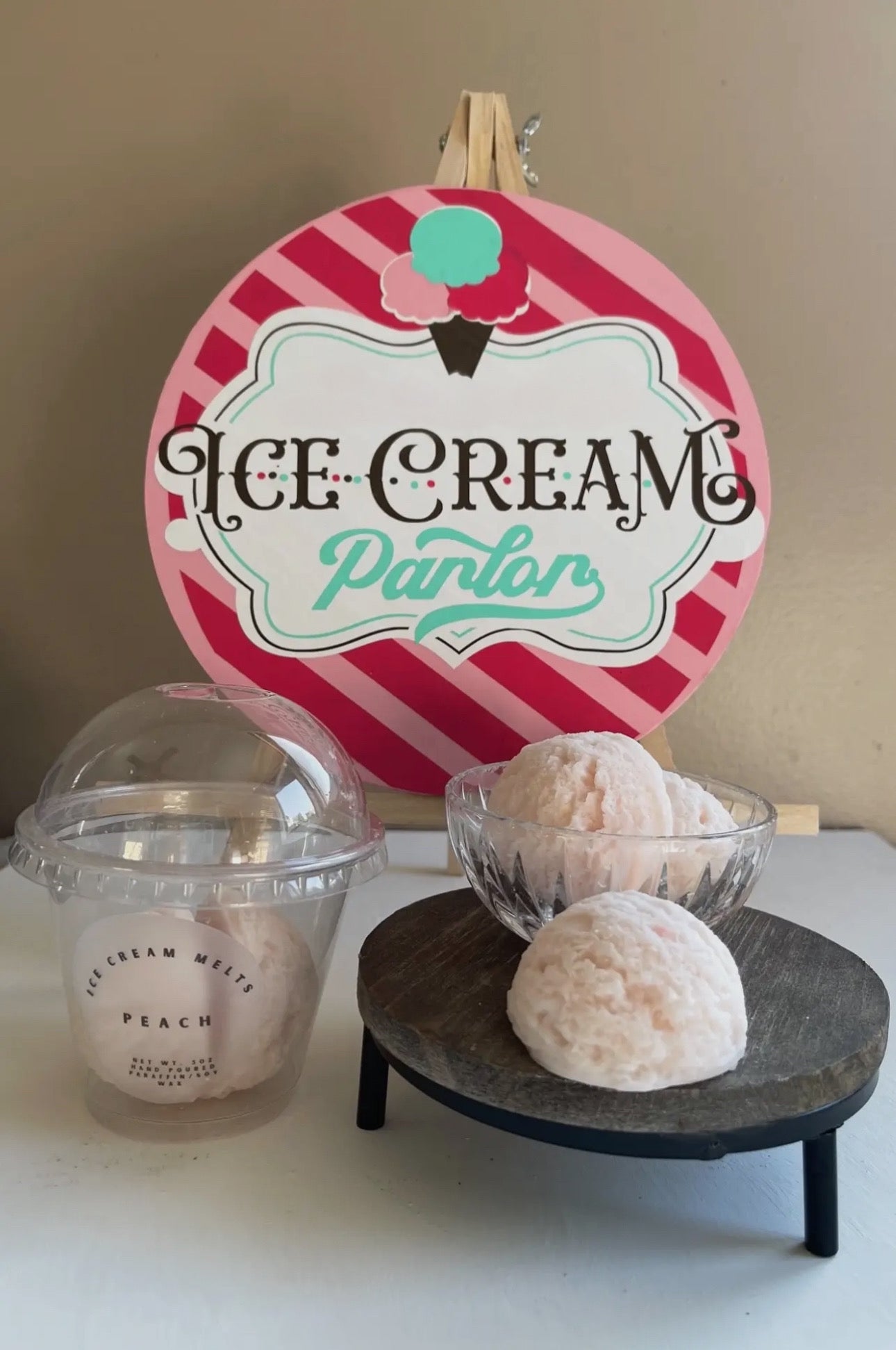 Peach Ice Cream Scoop Melts