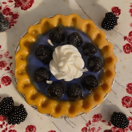 Blackberry Pie Candle-Dessert